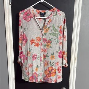 French Dressing Jeans Slit Detail 3/4 Sleeve Shirt Size: M